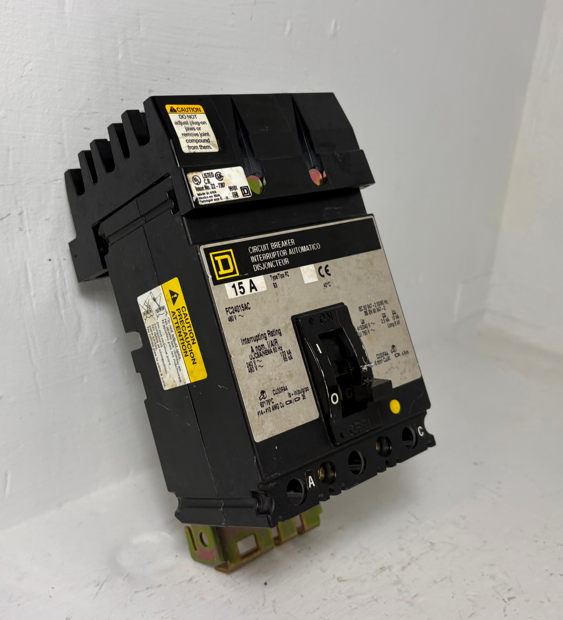 Square D I-Line FC24015AC 15A Circuit Breaker 2 Pole in 3P Frame 480V 15 Amp 2P (EM5795-1)