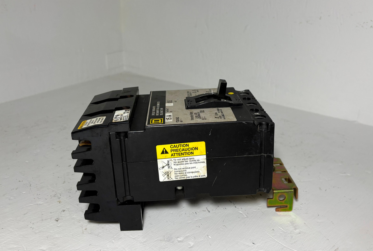 Square D I-Line FC24015AC 15A Circuit Breaker 2 Pole in 3P Frame 480V 15 Amp 2P (EM5795-1)