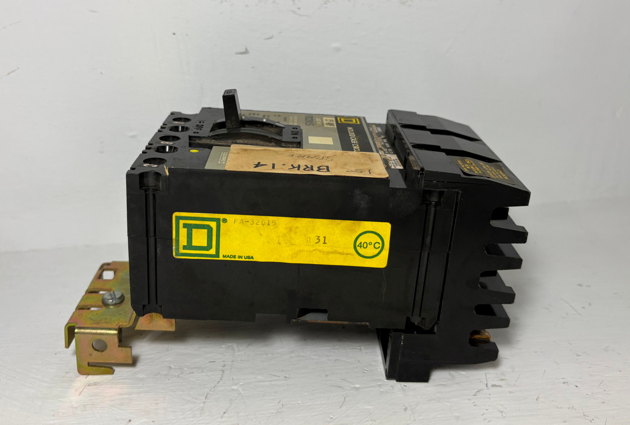 Square D I-Line FA32015 15A Circuit Breaker 240 VAC 3 Pole Type FA 15 Amp 3P (EM5794-1)
