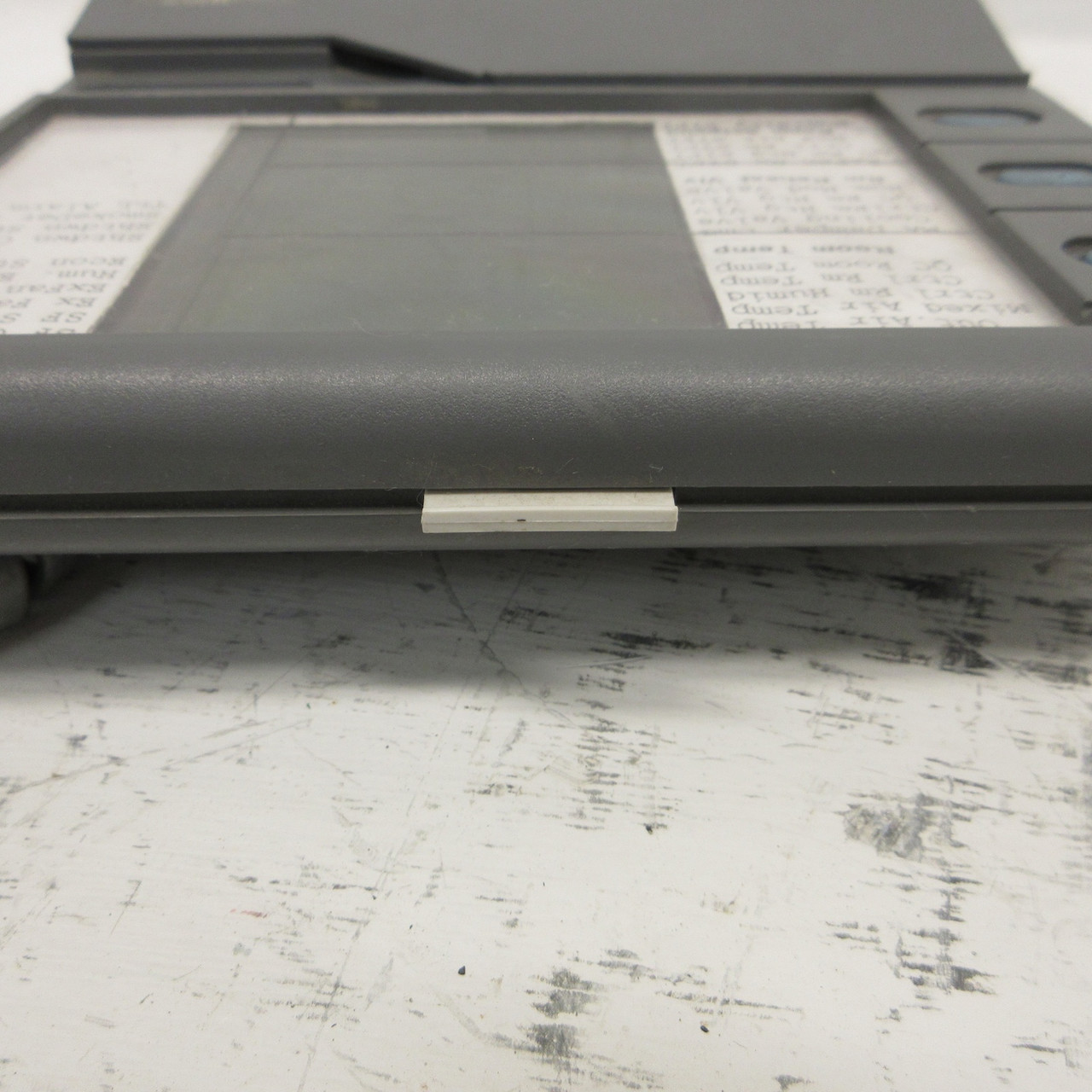 Johnson Controls AS-ZTU100-1 (Rev D) Zone Terminal Display Class 2 24VAC 1 Amp (AH0944-1)