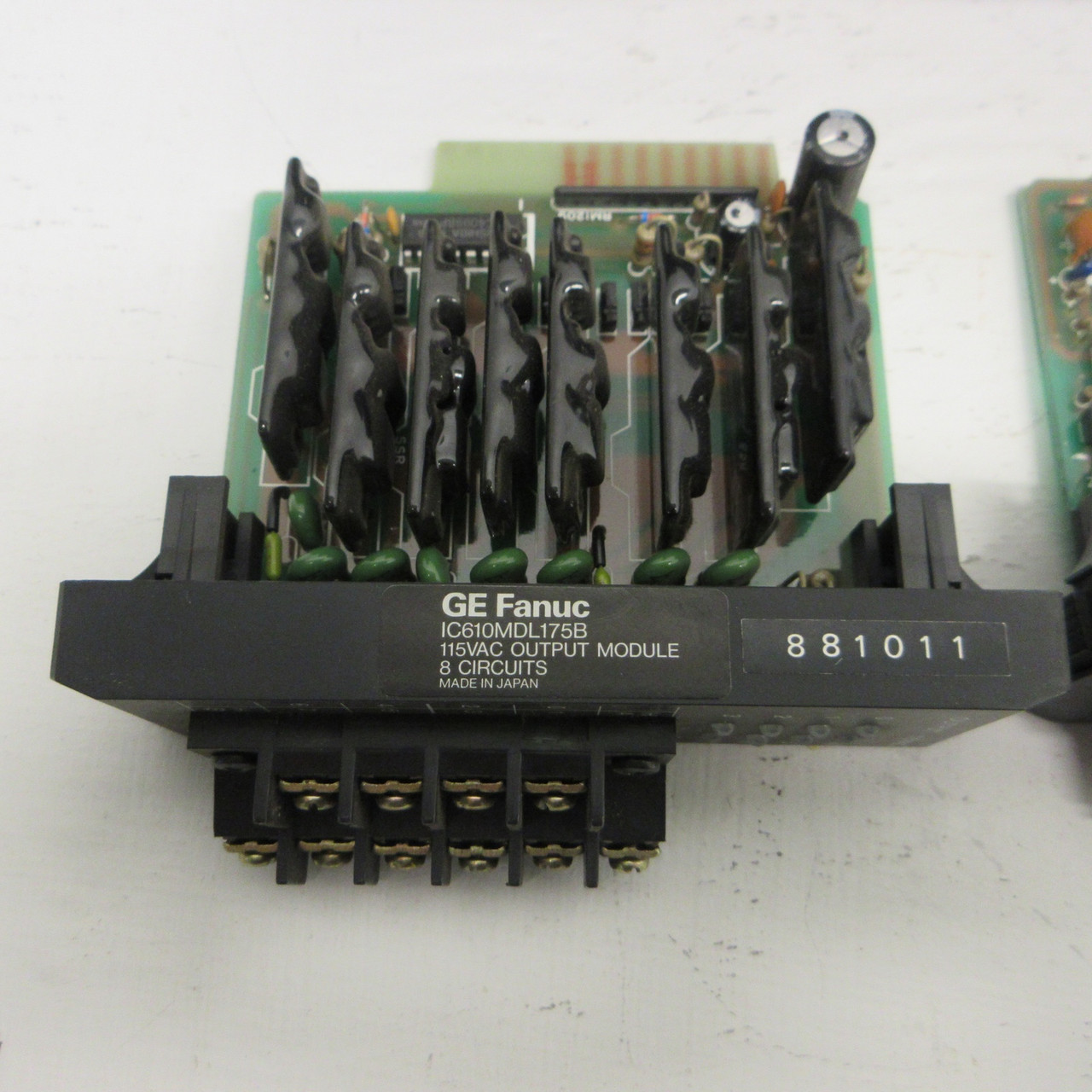 GE Fanuc IC610CHS110A Rack w/ Power Supply, Input Module, Output Module, Fillers (AH0959-3)