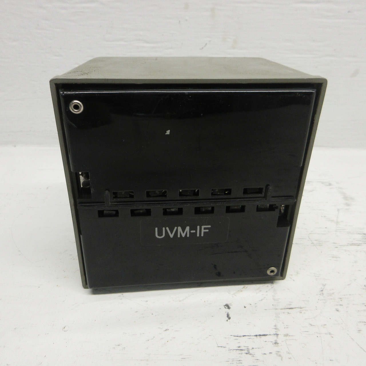 Fireye UVM-IF Flame Safety Control Burner Control System 120VAC 2-4 Sec UVMIF (AH0958-1)