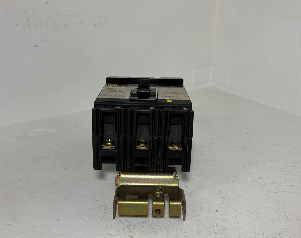 Square D I-Line FC34015 15A Circuit Breaker 480 VAC 3P Type FC 15 Amp 3P HACR (EM5798-2)