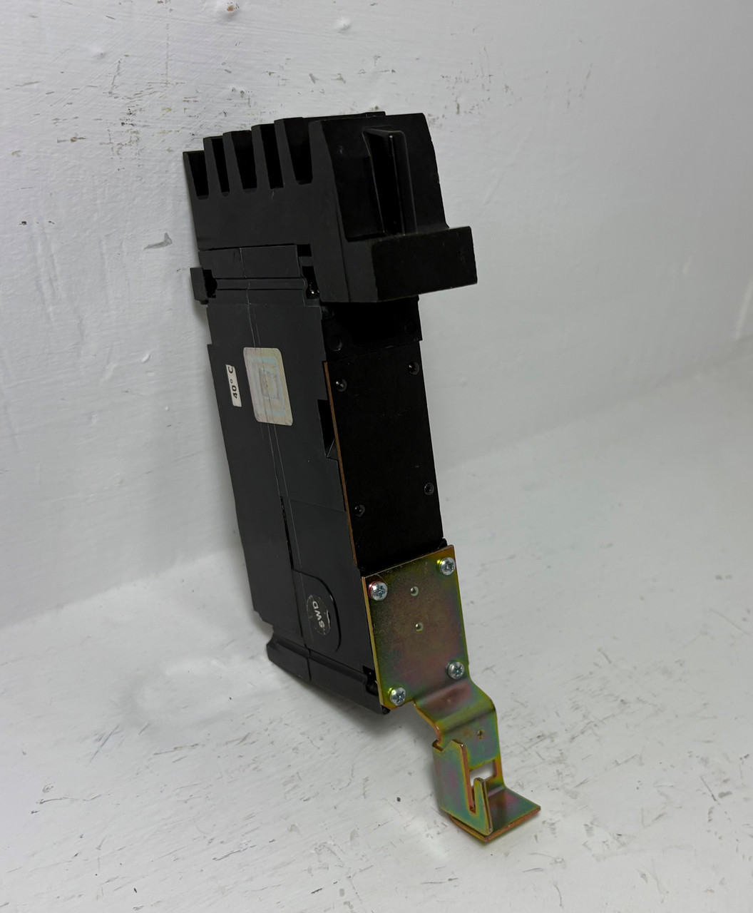 3rd Image of EM5800