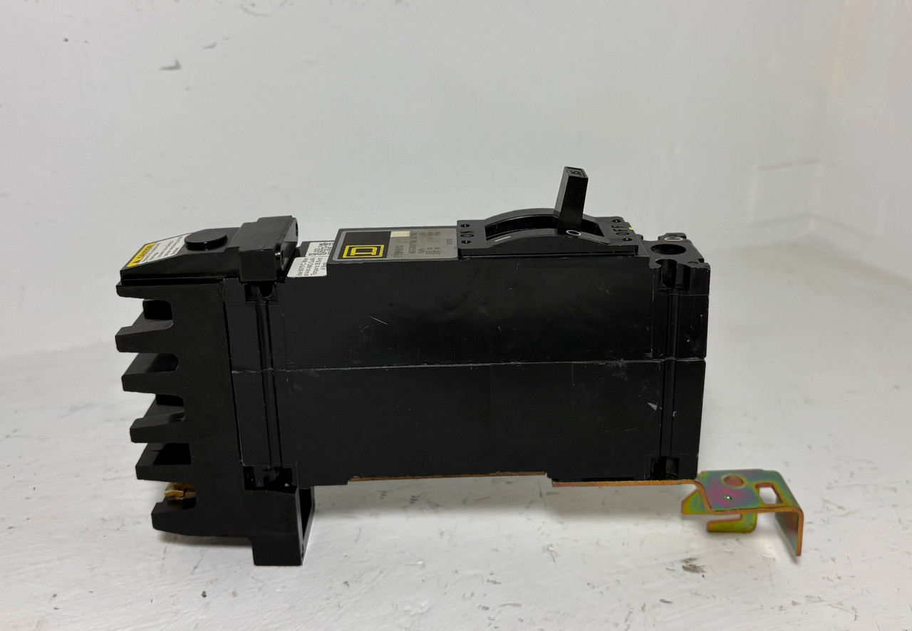 Square D I-Line FYB14015C 15A 1 Pole Circuit Breaker Thick 277V FYB14015 15 Amp (EM5800-1)