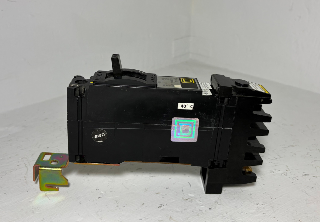 Square D I-Line FYB14015C 15A 1 Pole Circuit Breaker Thick 277V FYB14015 15 Amp (EM5800-1)