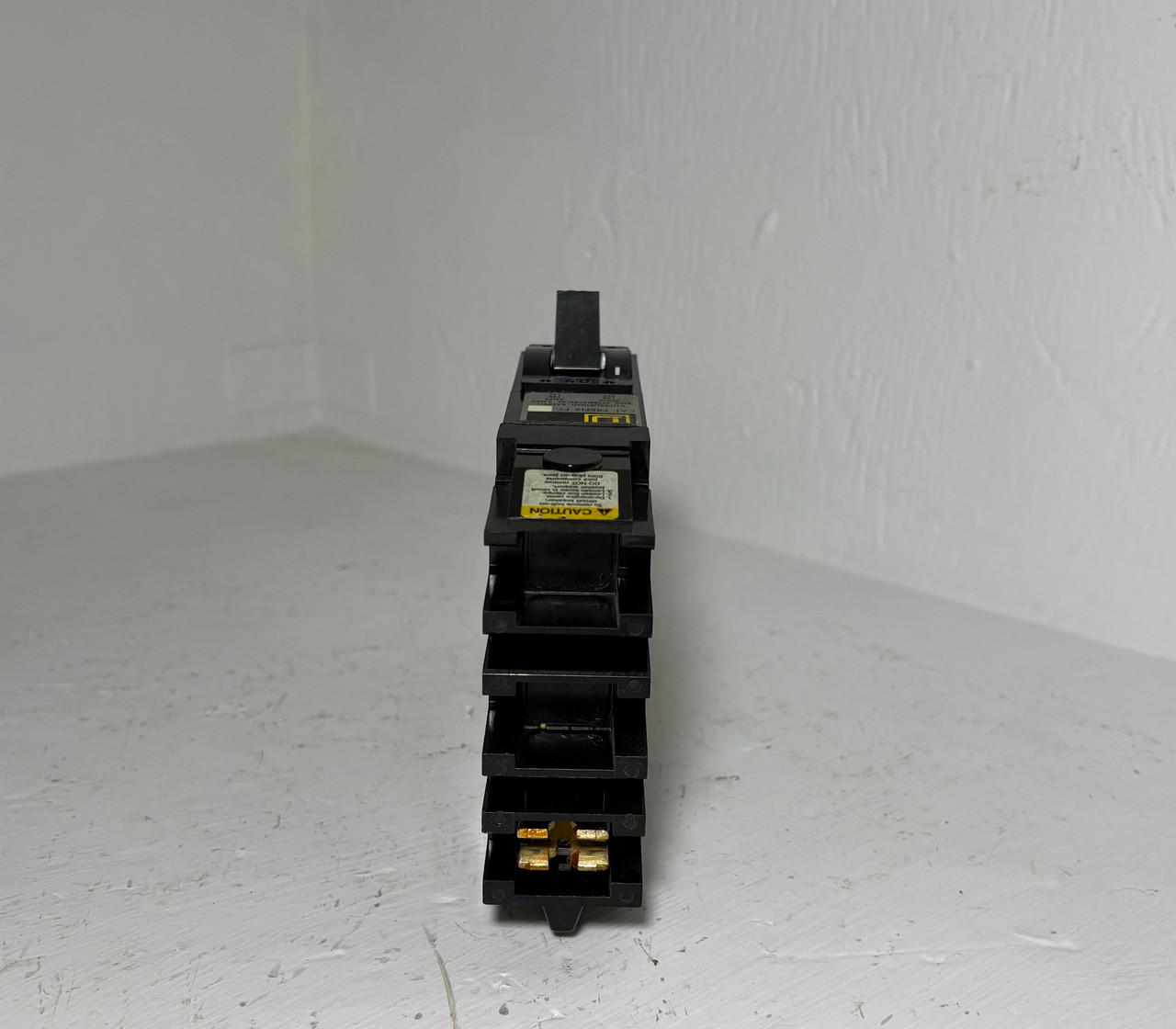 Square D I-Line FYB14020C 20A 1 Pole Circuit Breaker Thick 277V FYB14020 20 Amp (EM5805-4)