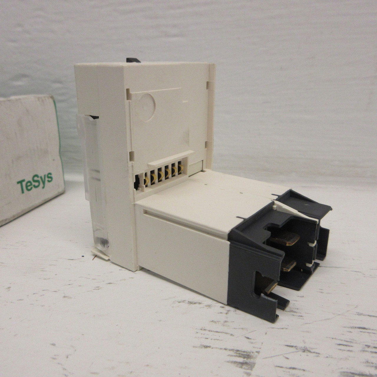 NEW Schneider Electric TeSys LUCD05BL Advanced Control Unit Class 20 600V NIB (AH0962-1)
