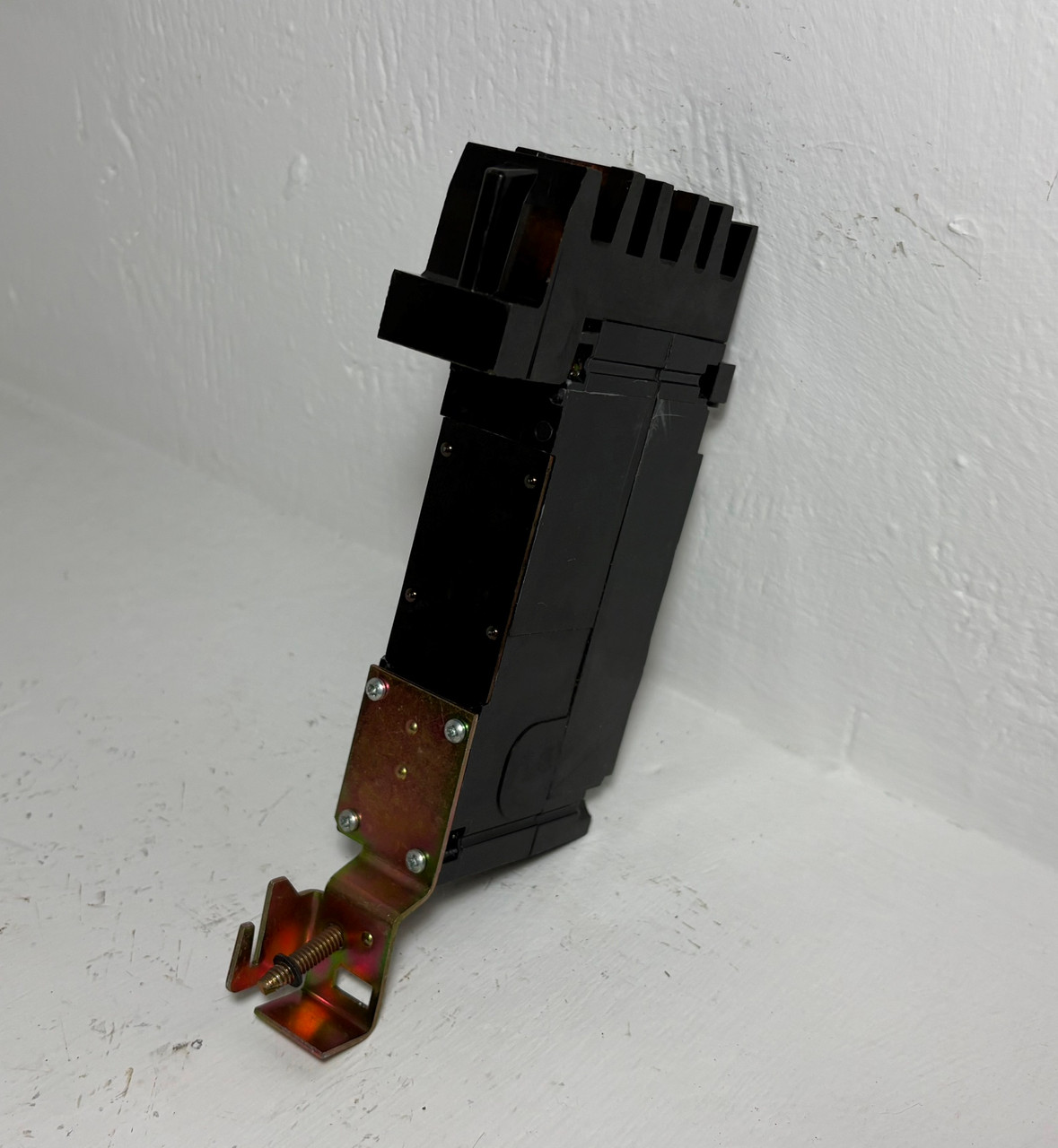 Square D I-Line FY14020C 20A 1 Pole Circuit Breaker Thick 277V FY14020 1P 20 Amp (EM5804-4)