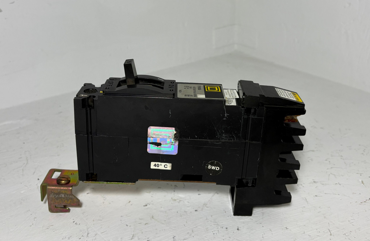 Square D I-Line FY14020A 20A 1 Pole Circuit Breaker Thick 277V FY14020 1P 20 Amp (EM5802-2)
