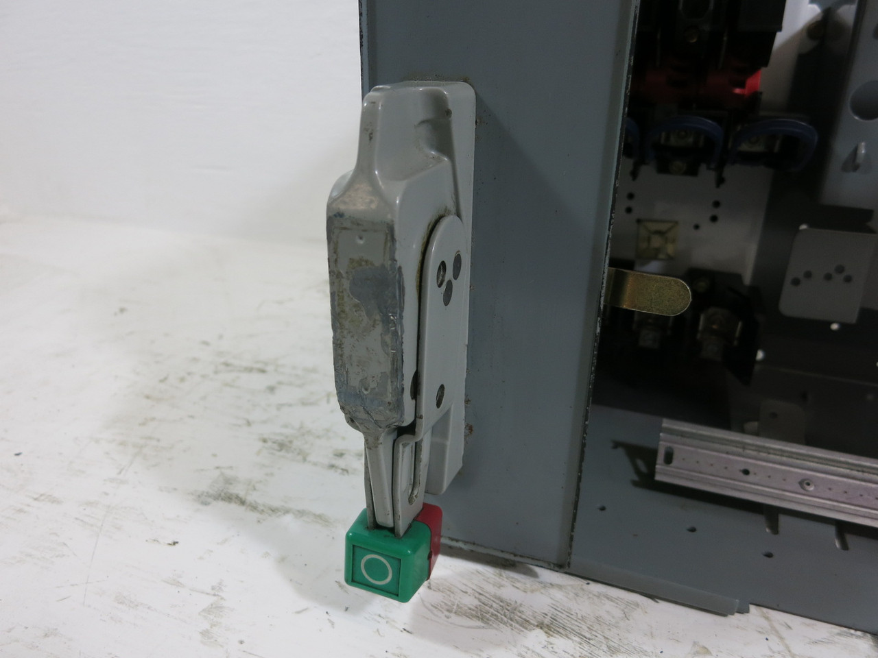 Square D Model 6 30A Fusible Feeder 12" MCC Bucket Mod 6 30 Amp Motor Control (DW7929-5)