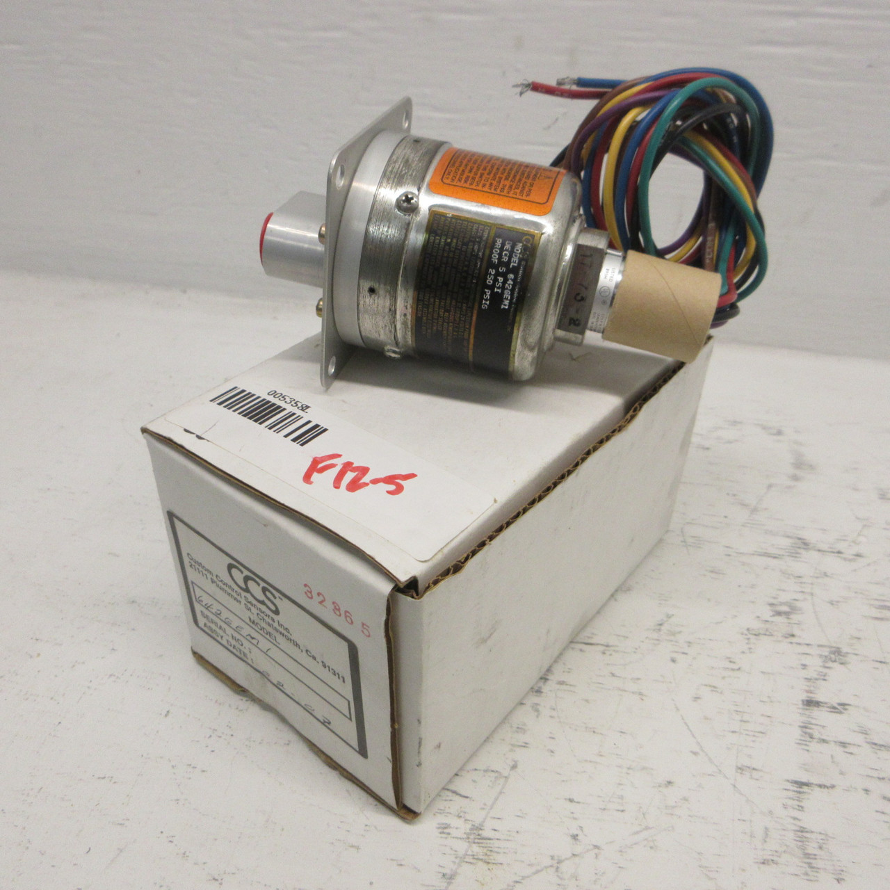 NEW CCS 642GEM1 Custom Control Sensors 5 PSI Decr 250 PSIG Pressure Switch NIB (AH0974-3)