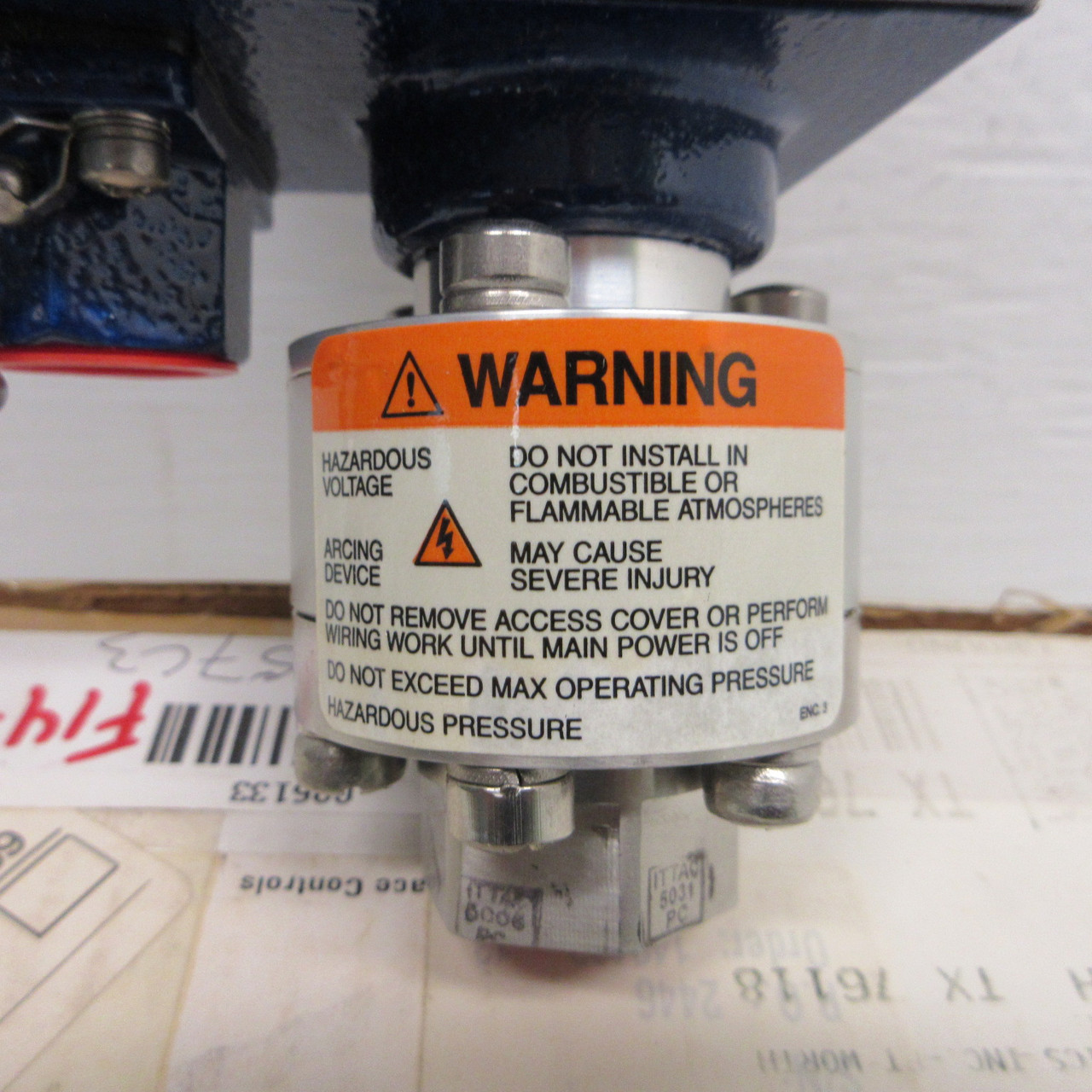 NEW ITT Industries 100P57C3 Adjustable Pressure Switch Range: 500-1500 PSIG NIB (AH0978-1)