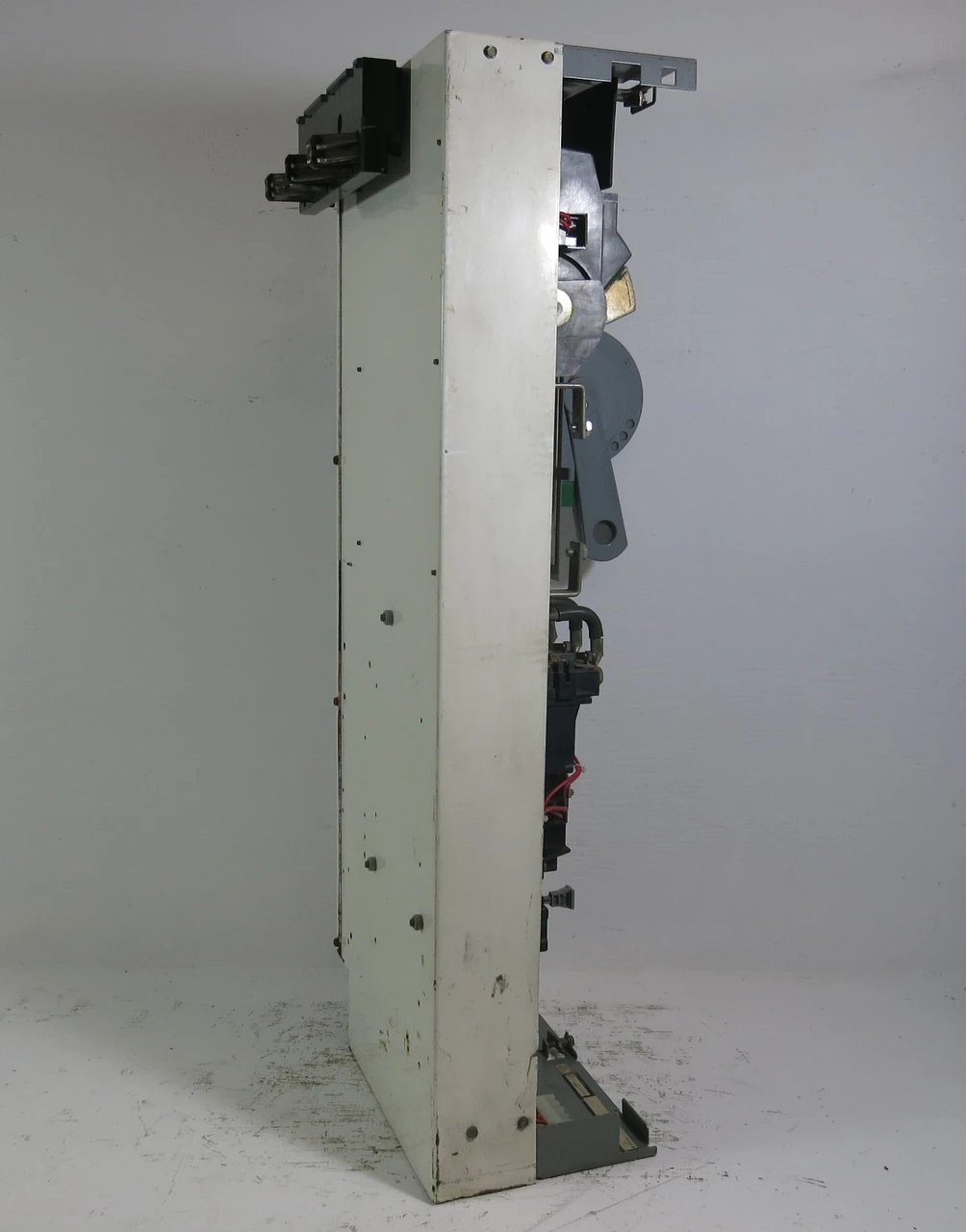 Allen Bradley 2100 Centerline Size 4 200A 39" Fusible MCC Bucket  200 Amp (BJ1072-3)