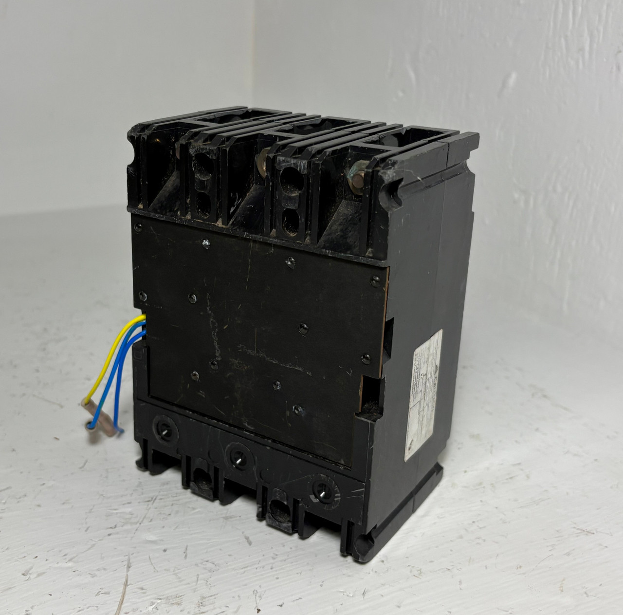 Square D FAF3615024M1212 150A Mag-Gard Circuit Breaker 600V 3P 150 Amp FAF36150 (EM5829-1)
