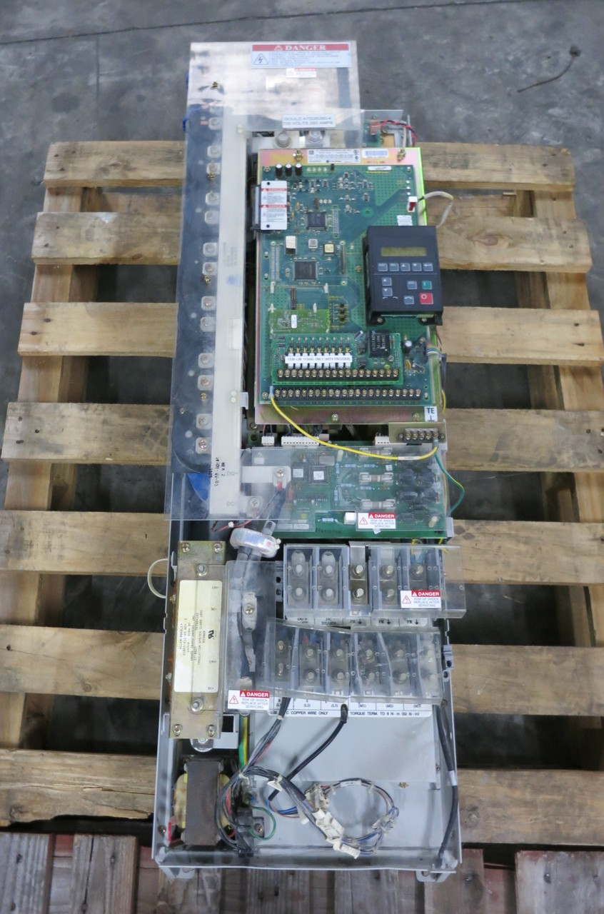 Allen Bradley 1336F-B125-AA-EN 125 HP AC VS Drive 480V 1336 Plus II VFD 480 VAC (DW7952-1)