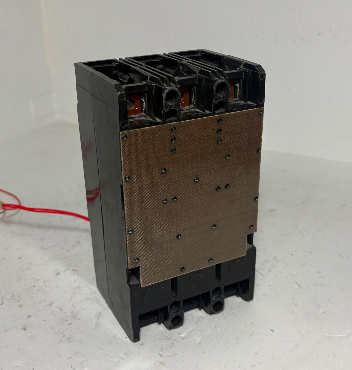 Square D KAL362502100 250A Circuit Breaker w/ Alarm Switch KAAL KAL36250 250 Amp (EM5833-1)