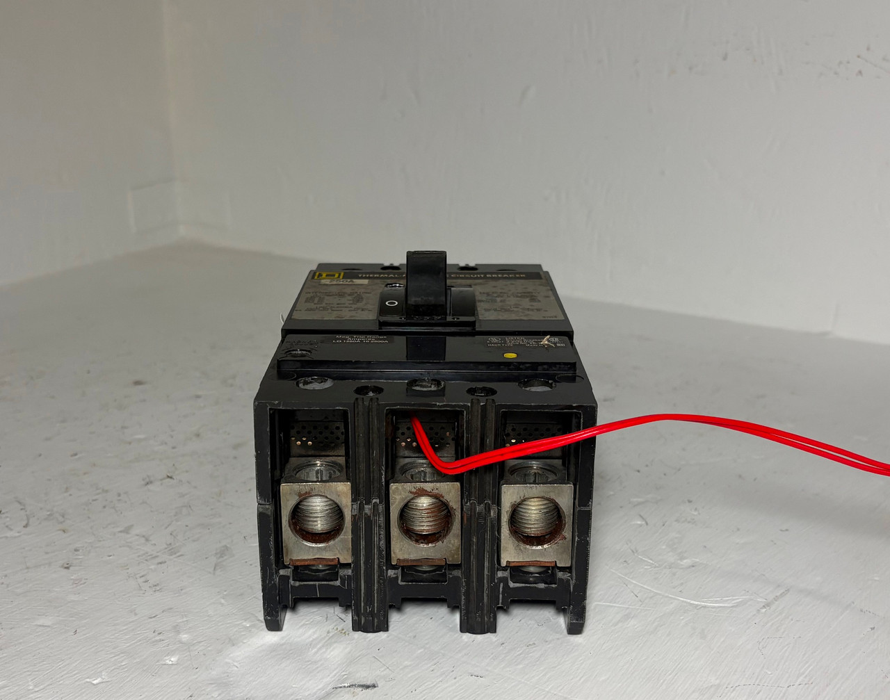 Square D KAL362502100 250A Circuit Breaker w/ Alarm Switch KAAL KAL36250 250 Amp (EM5833-1)