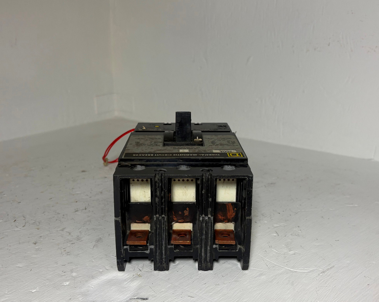 Square D KAL362502100 250A Circuit Breaker w/ Alarm Switch KAAL KAL36250 250 Amp (EM5833-1)