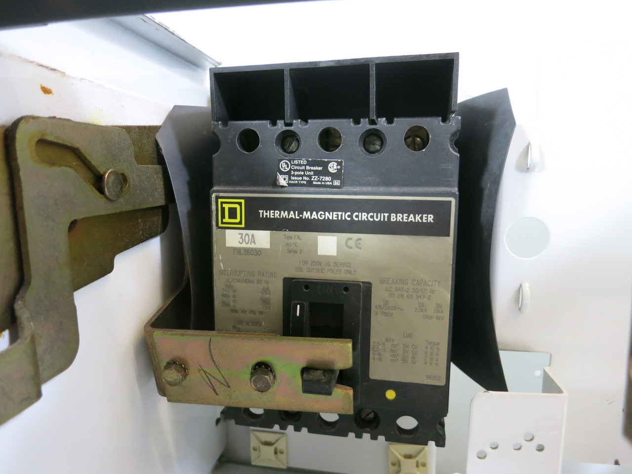 Square D Model 6 30A Breaker Feeder 12" MCC Bucket Mod 6 30 Amp (DW7954-5)