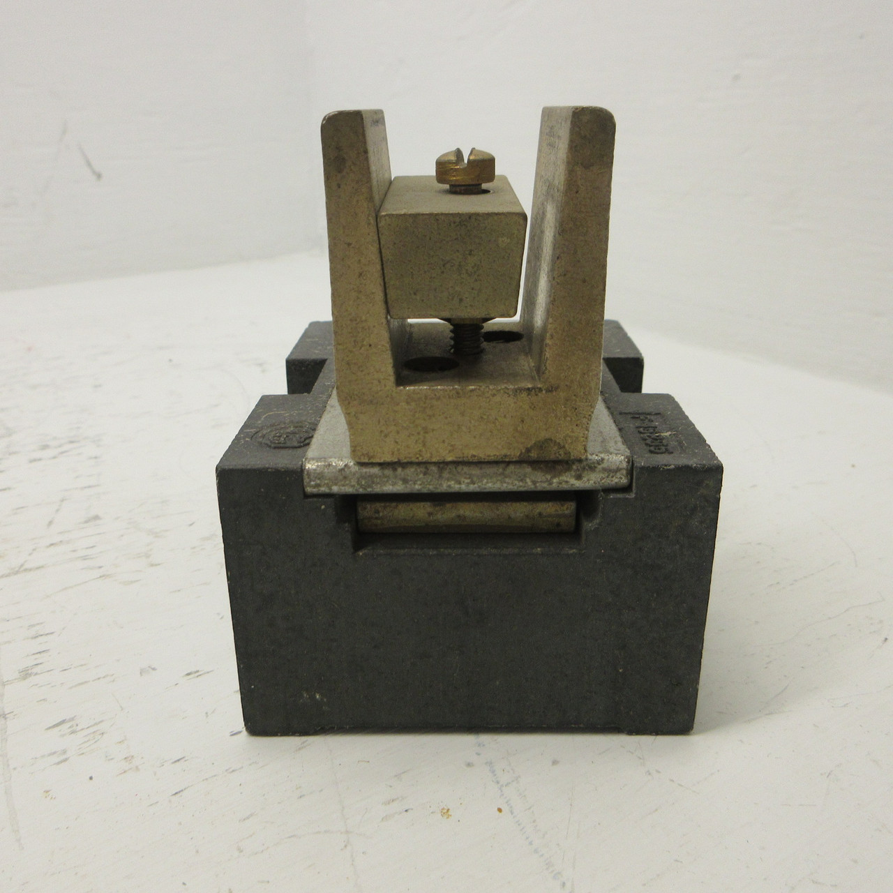 Allen Bradley 40023-401-02 Fuse Holder Block 600V 400A Mountable 600VAC 400 Amp (AH0982-8)
