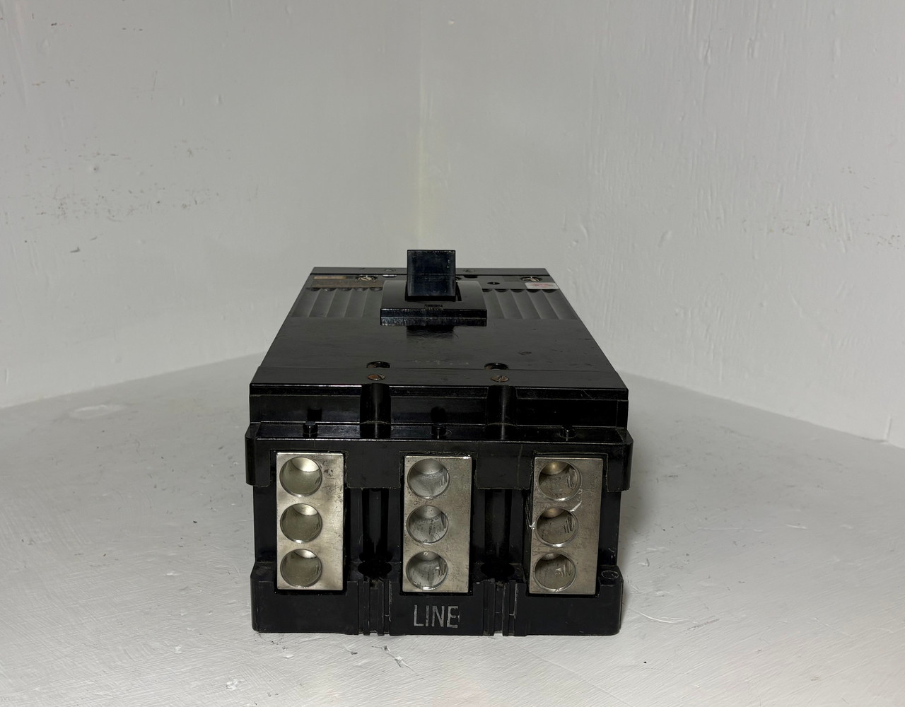 GE TKM836F000 800A Circuit Breaker w/ 800 Amp Trip 3P 480/600V General Electric (EM5835-1)