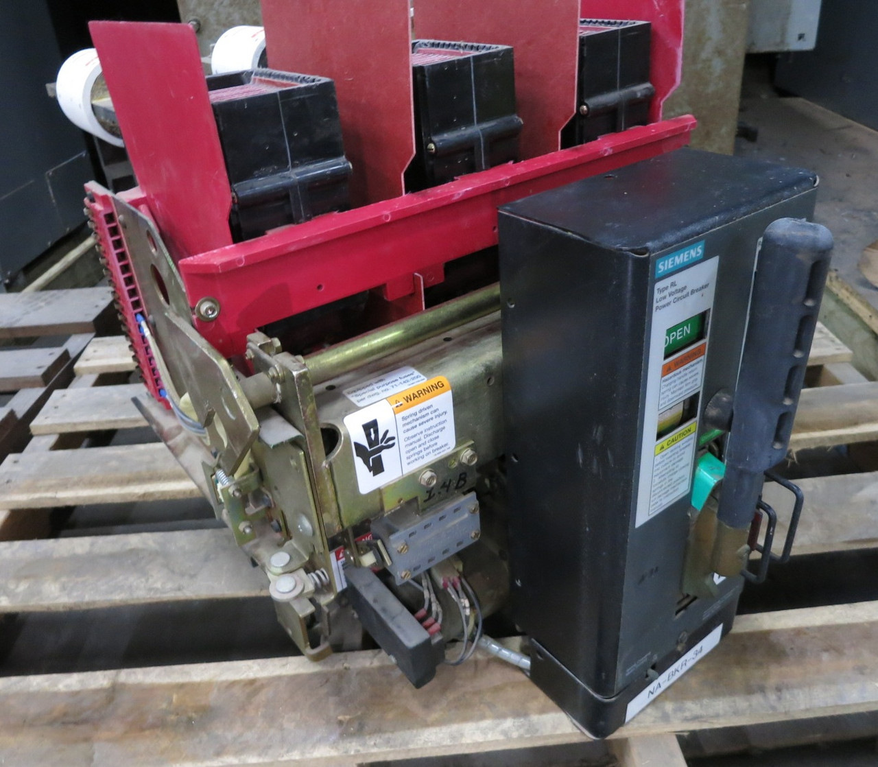Siemens RLF-800 800A Air Breaker LSIG Static Trip III RMS-TSIG-TZ-C 800 Amp EOMO (DW7976-3)