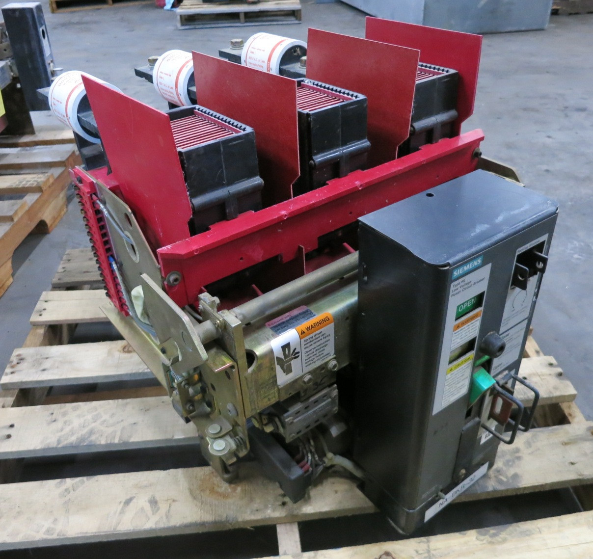 Siemens RLF-800 800A Air Breaker LSIG Static Trip III RMS-TSIG-TZ-CP 800 Amp (DW7975-1)