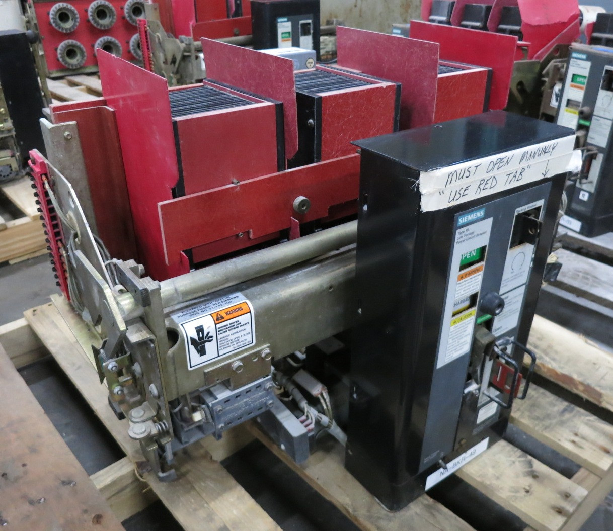 Siemens RLF-3200 3200A Air Breaker LSG Static Trip III RMS-TSG-TZ-C 3200 Amp (DW7972-2)