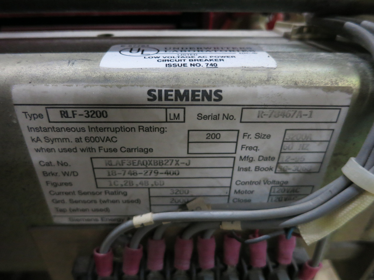 Siemens RLF-3200 3200A Air Breaker LSIG Static Trip III RMS-TSIG-TZ 3200 Amp (DW7973-1)
