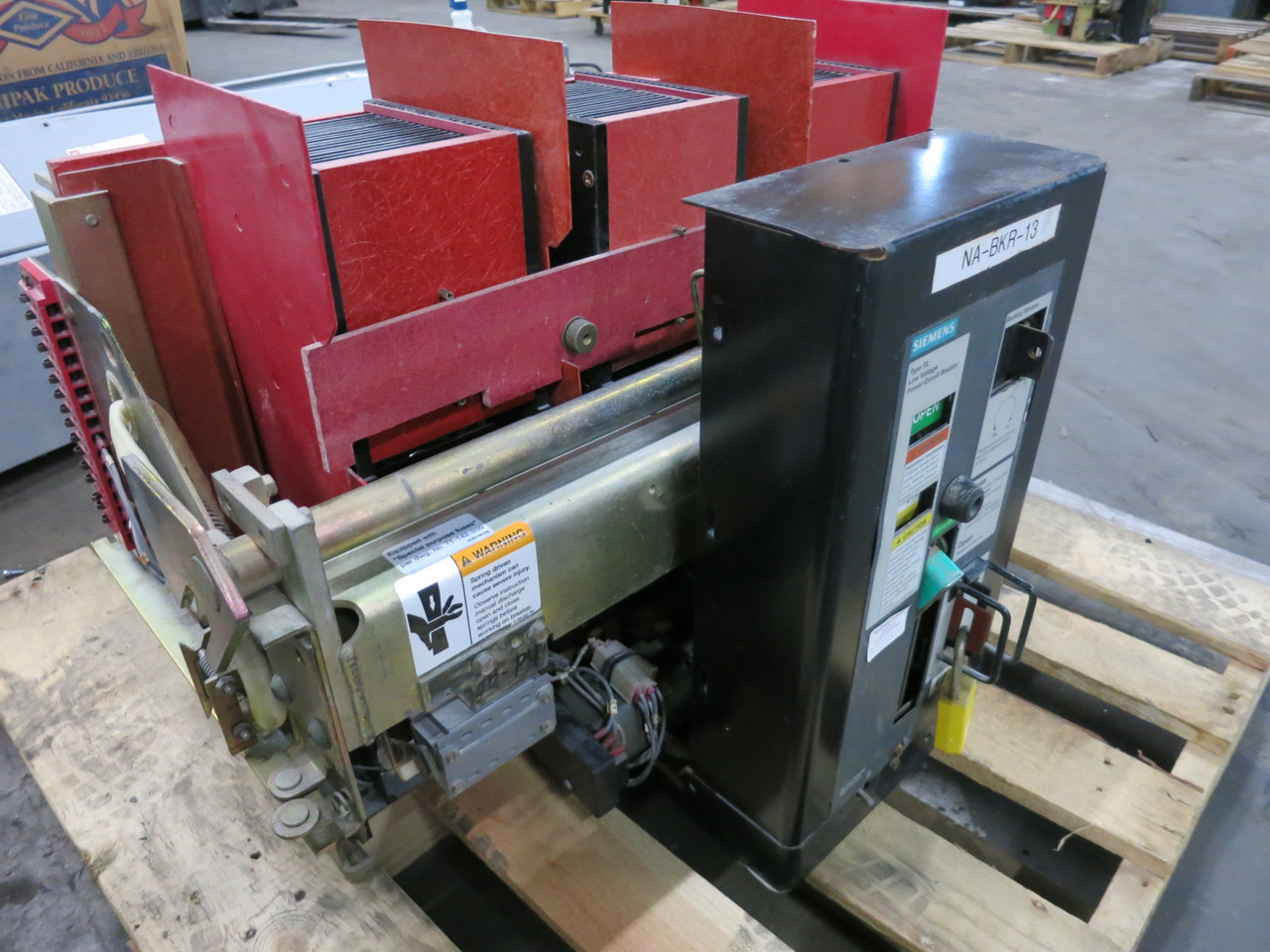 Siemens RLF-3200 3200A Air Breaker LSIG Static Trip III RMS-TSIG-TZ 3200 Amp (DW7973-1)