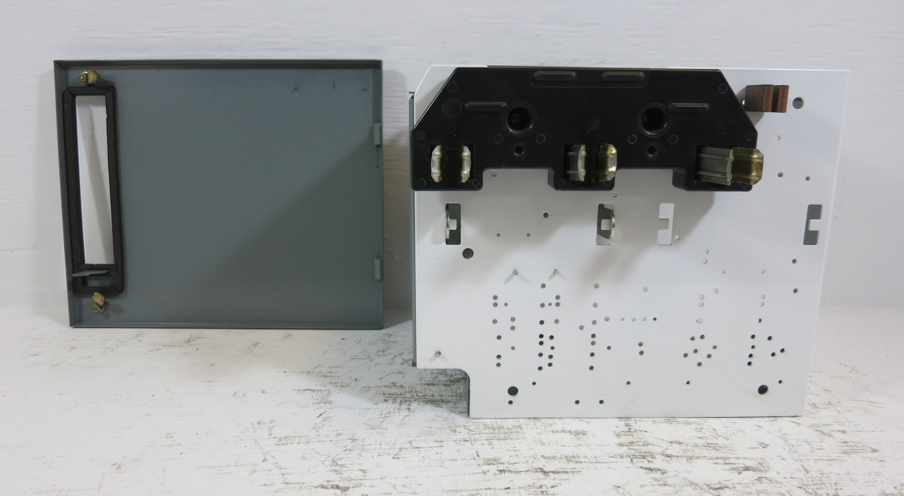 Allen Bradley 2100 Centerline 60A Breaker Feeder 12" MCC Bucket 60 Amp (BJ1078-7)