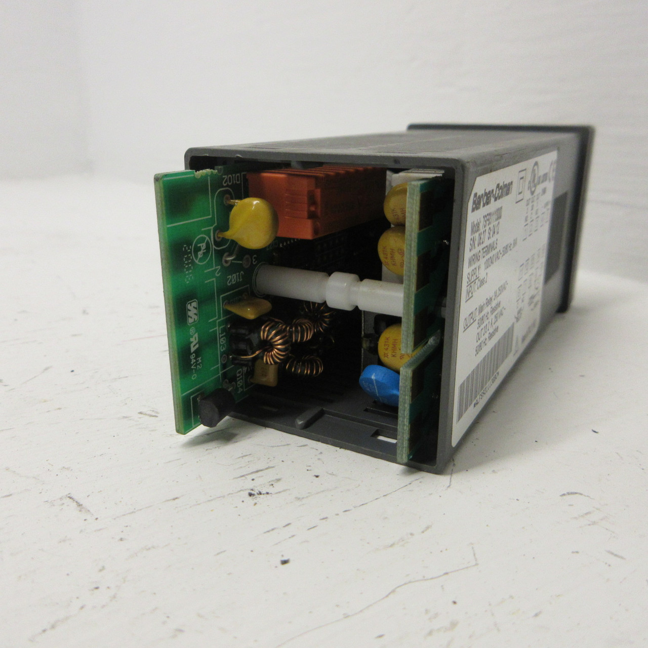 Barber-Colman 7SF931113000 Digital Temperature Controller 100-240VAC 8VA Class 2 (AH1009-1)