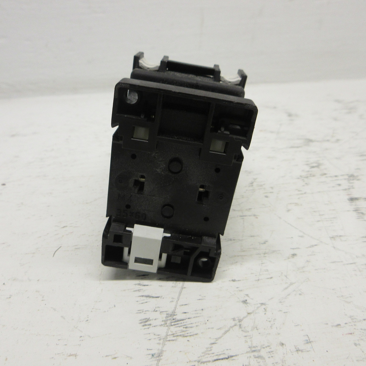 Klockner Moeller DILR44D Motor Contactor 600VAC 120V Coil DILR-44D w/ DIL R 44D (AH1012-10)
