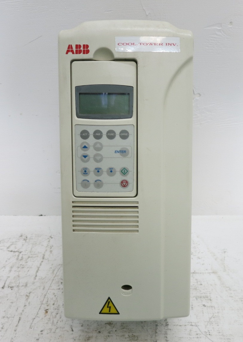 ABB ACS800-U1-0025-5 25 HP AC VS Drive ACS-800 480V VFD 380-500V 25HP ACS800 (DW7984-1)