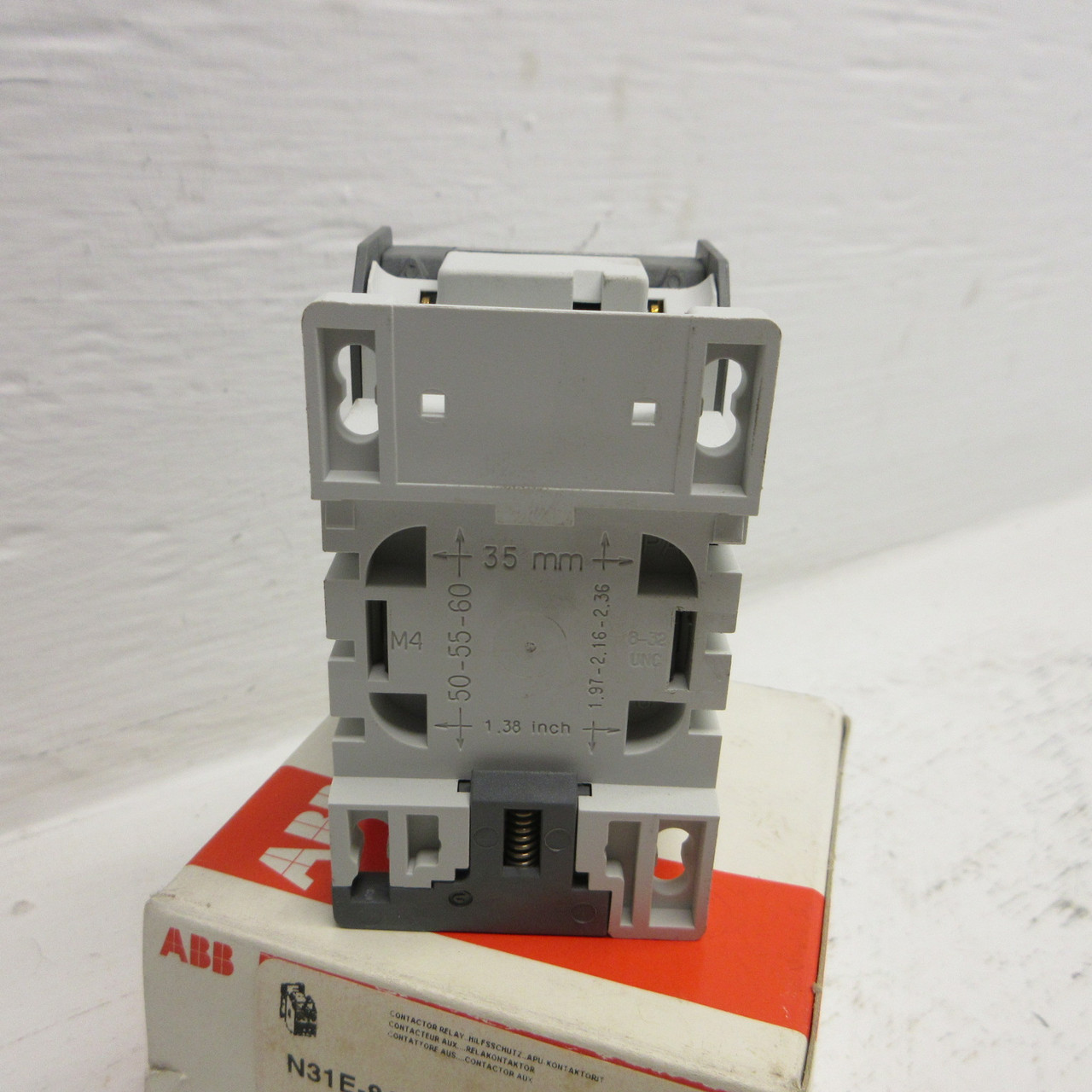 NEW ABB N31E-84 Contactor Relay 1SBH141001R8431 110/120V Coil 50/60HZ 600V NIB (AH1018-2)