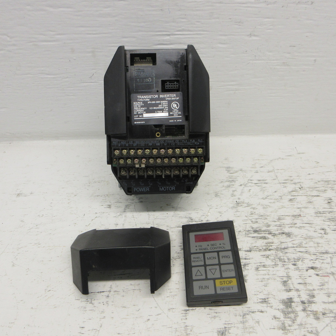 Toshiba VFSX-2007UP Transistor Inverter Drive 3PH 200~230V 4.5A 0.75kW Max Form (AH1021-1)