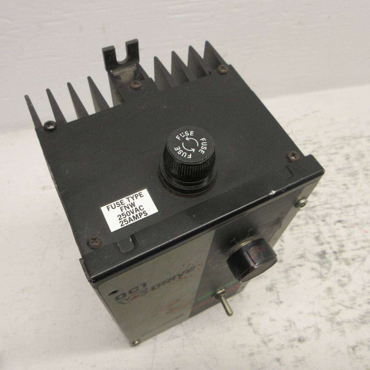Reliance Electric DC1-70U DC Motor Controller 1PH 115/230VAC 12.5A DC Drive (AH1025-1)