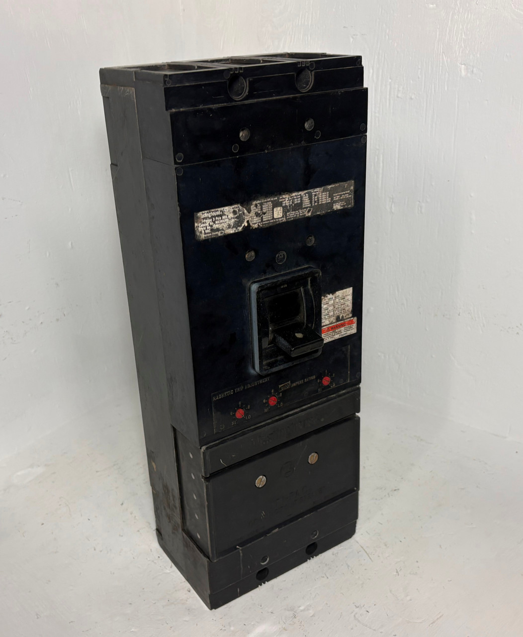 Westinghouse NB3800PF 800A Tri-Pac De-Ion Circuit Breaker w/ 600 Amp Trip NB3600 (EM5846-1)