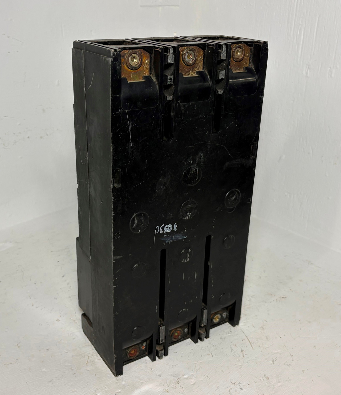 Westinghouse LA3400PRF 400A Trip-Pac Circuit Breaker 200 Amp Trip 600V 3P LA3200 (EM5848-1)