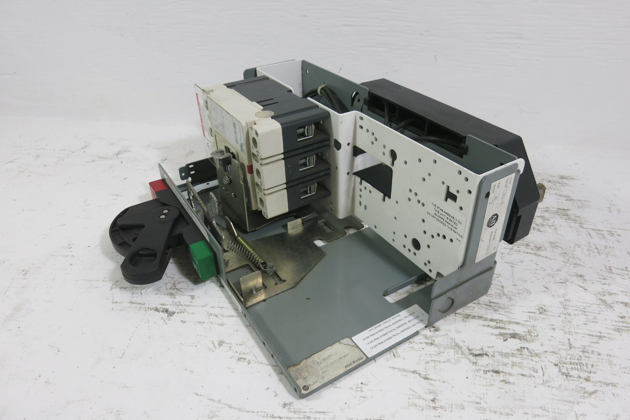 Allen Bradley 2100 Centerline 30A Breaker Feeder 6" MCC Bucket 30 Amp FDB3030L (BJ1084-4)