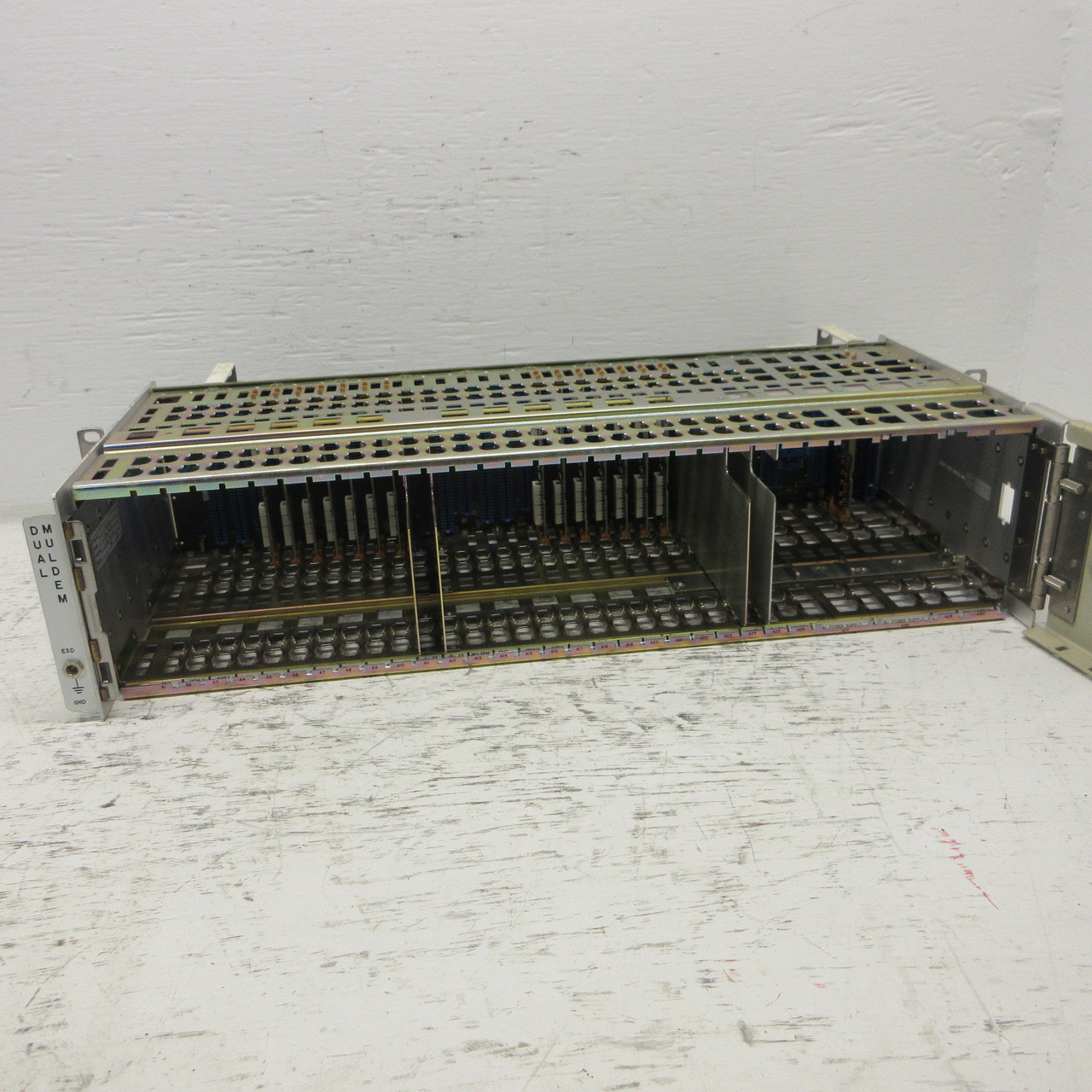 Rockwell Alcatel Lucent DML-3X50 Muldem Shelf Dual Moldum 694-7600-001 DML3X50 (AH1035-2)