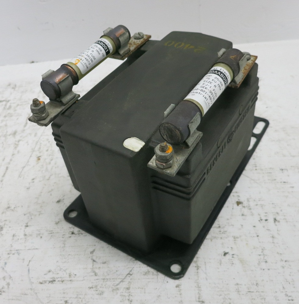 GE 763X021040 Type JVM-3 Voltage Transformer Ratio 20:1 2400V VT JVM3 (DW8008-2)