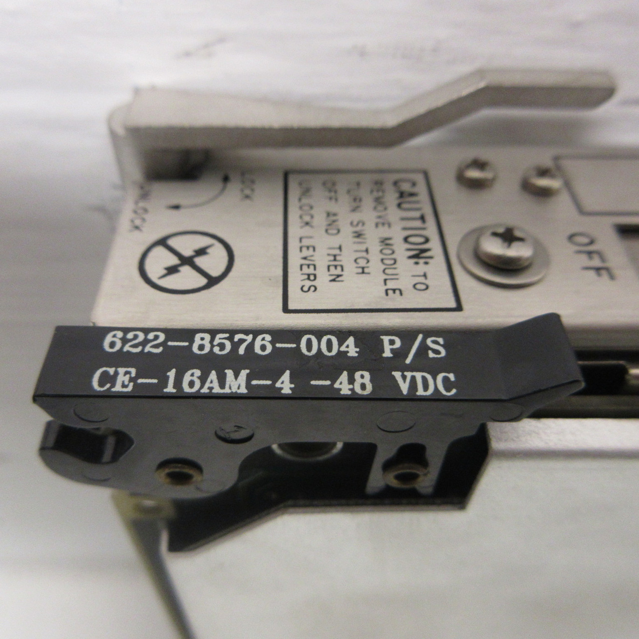 Alcatel Lucent 622-8576-004 Rev AW CE-16AM-4-48 VDC PLC Module Card Insert Lock (AH1049-3)