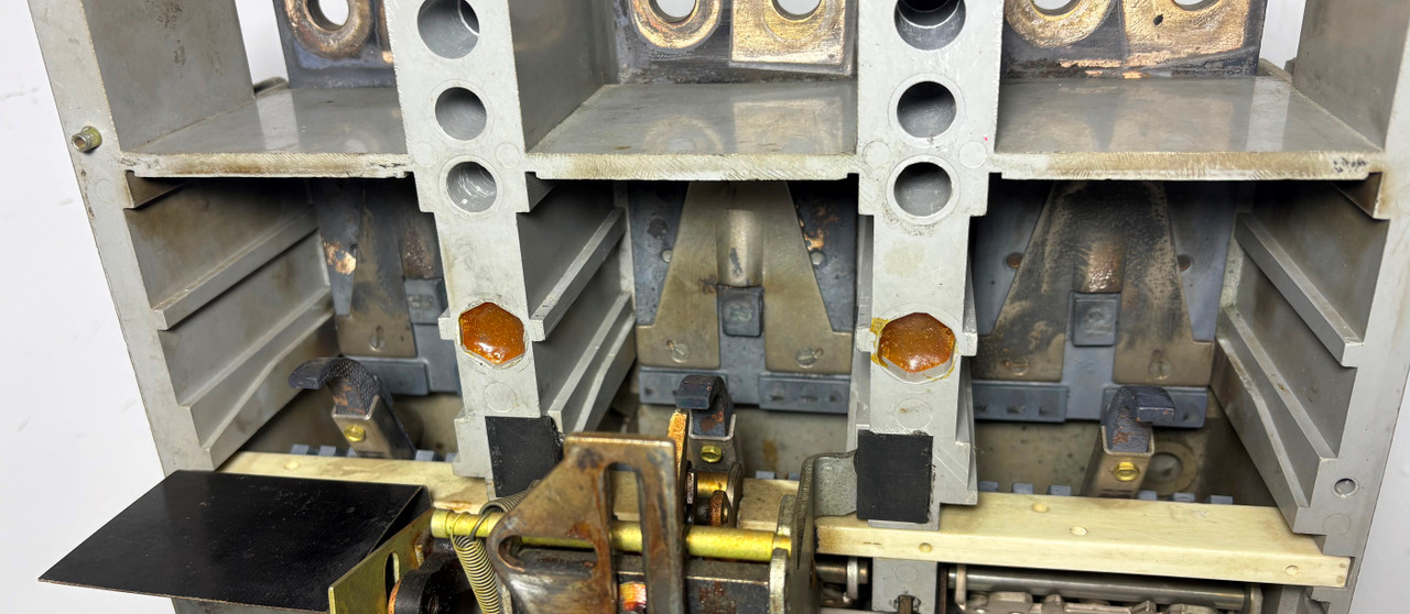 GE TPMM5616M 1600A Power Break Circuit Breaker 3P 600V 1600 Amp General Electric (EM5853-1)