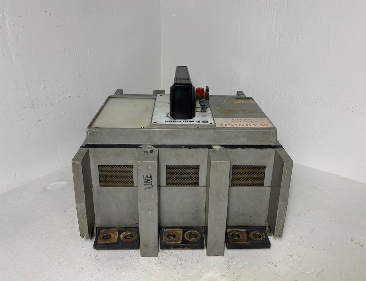 GE TPMM5616M 1600A Power Break Circuit Breaker 3P 600V 1600 Amp General Electric (EM5853-1)