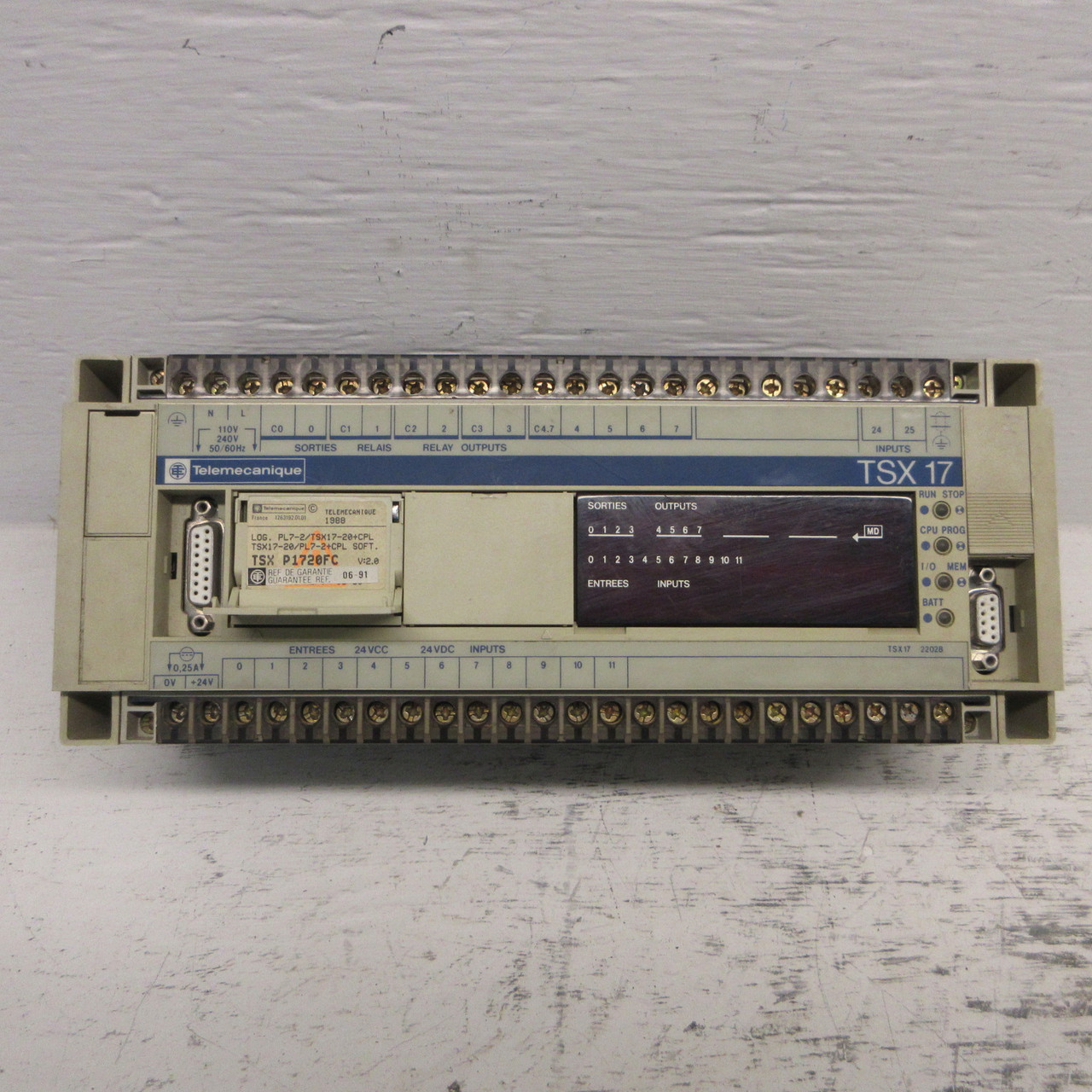 Telemecanique TSX 17 22028 Brick PLC Input Module Relay 110V 240V w/ TSX P1720FC (AH1052-1)