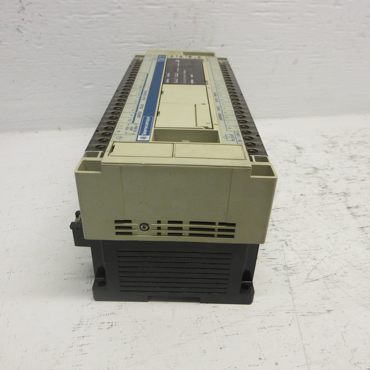 Telemecanique TSX 17 22028 Brick PLC Input Module Relay 110V 240V w/ TSX P1720FC (AH1052-1)