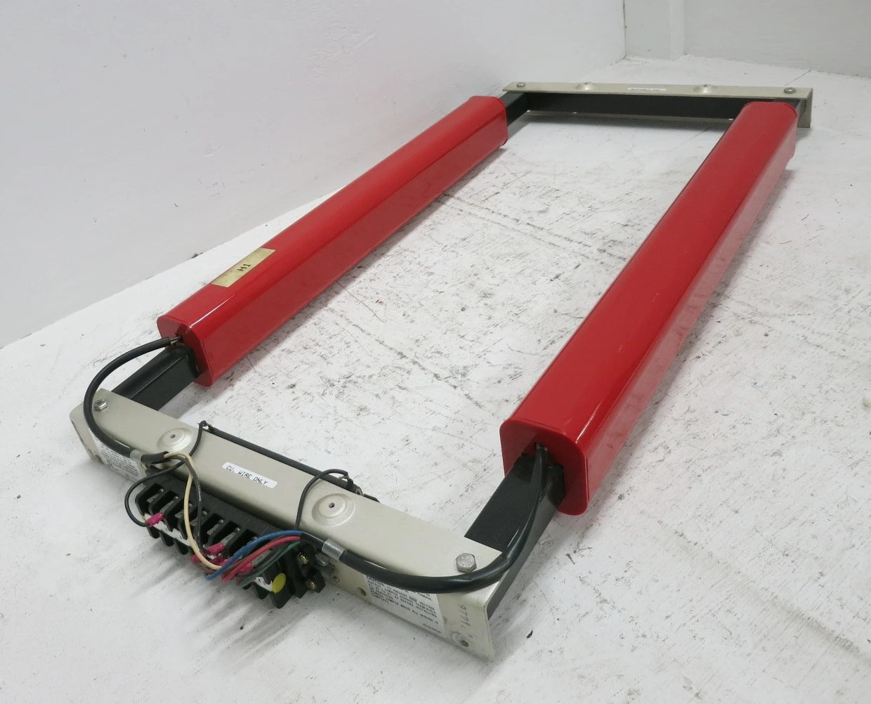 Square D GT-1330 Ground-Censor Ground Fault Sensor GT1330 600V (DW8012-1)