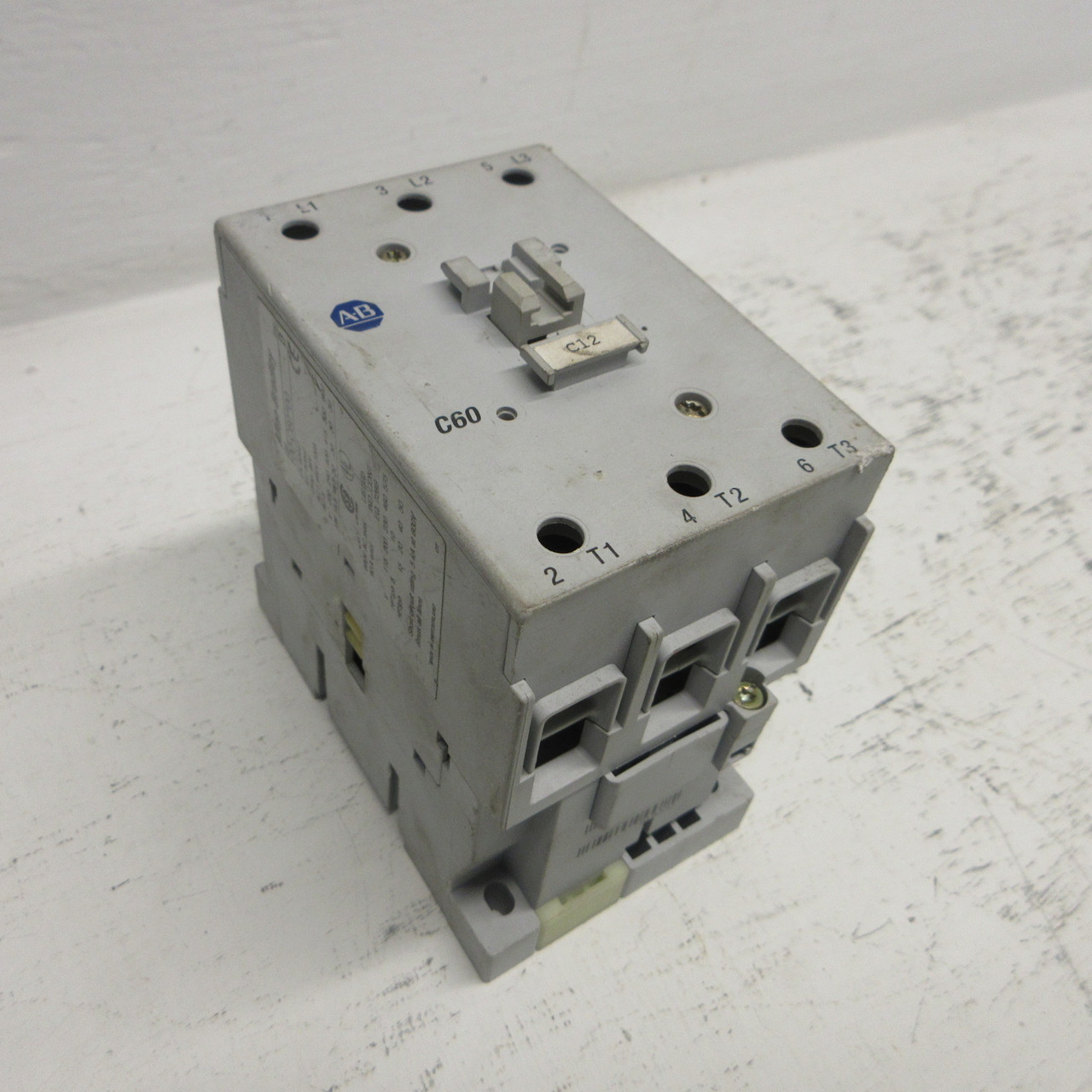 Allen Bradley 100-C60*00 Ser B Motor Contactor 120V Coil C60 90A 600VAC 100C6000 (AH1058-2)